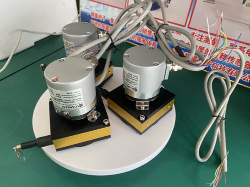 ��������λ�ƾ��a���_���L(f��ng)�U�F(xi��n)���ķ���ƽ��