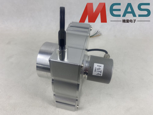 ����λ�ƾ��a������ͨ�^��݆�D�P�C���M���^��